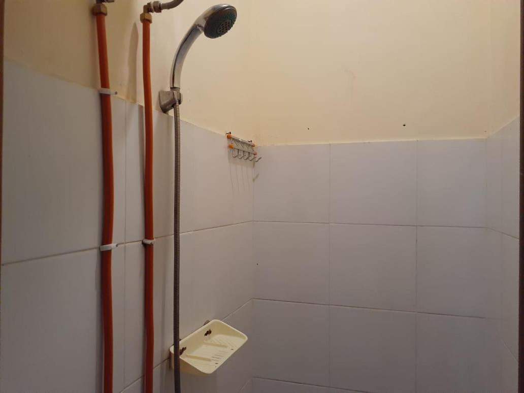 Kost Carmelia Syariah Baranangsiang Bogor Hotel Room photo